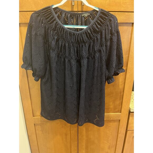 Ann Taylor Factory XL Blue Eyelet Smocked Puff Sleeve Top XL New With Tag - Picture 4 of 4